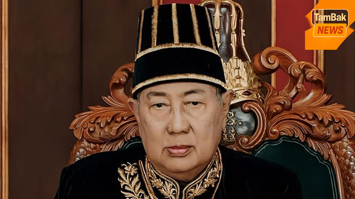 PB XIII, Naik Takhta di Tengah Konflik Raja Kembar Keraton Surakarta